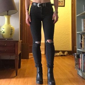 Levi’s 721 High Rise Skinny Jeans